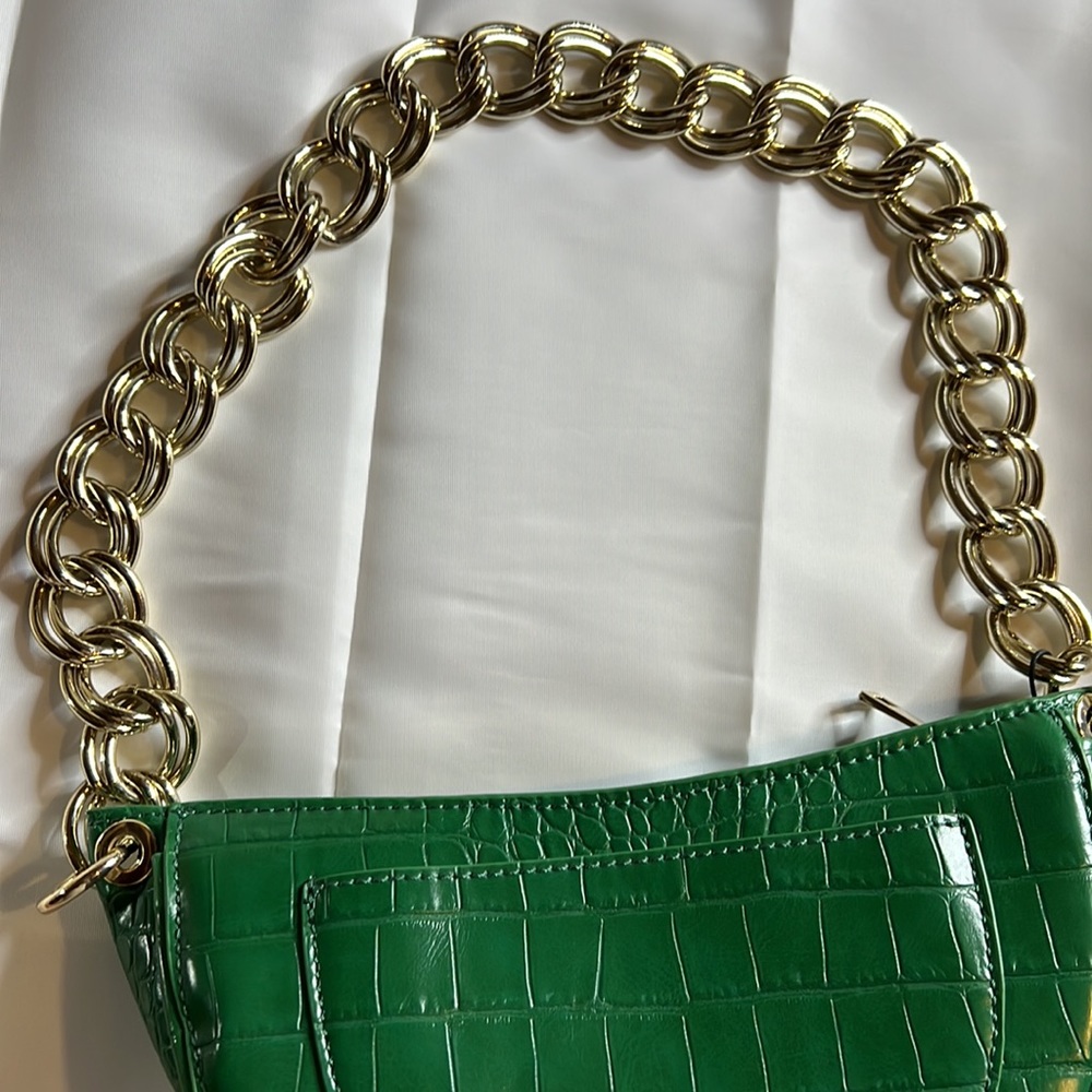 Zara bloggers fave gold chain purse - Picture 5 of 17